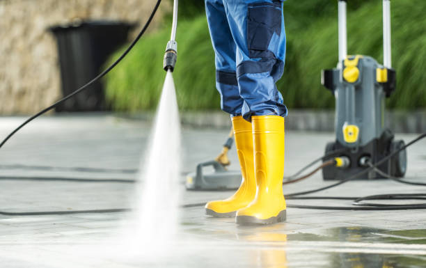 Best Deck Pressure Washing  in Jordan, MN